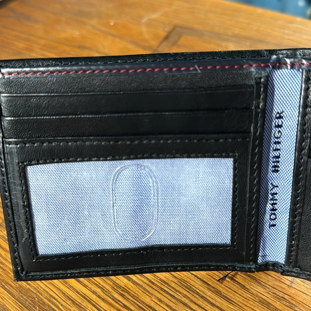 Tommy Hilfiger small tommy